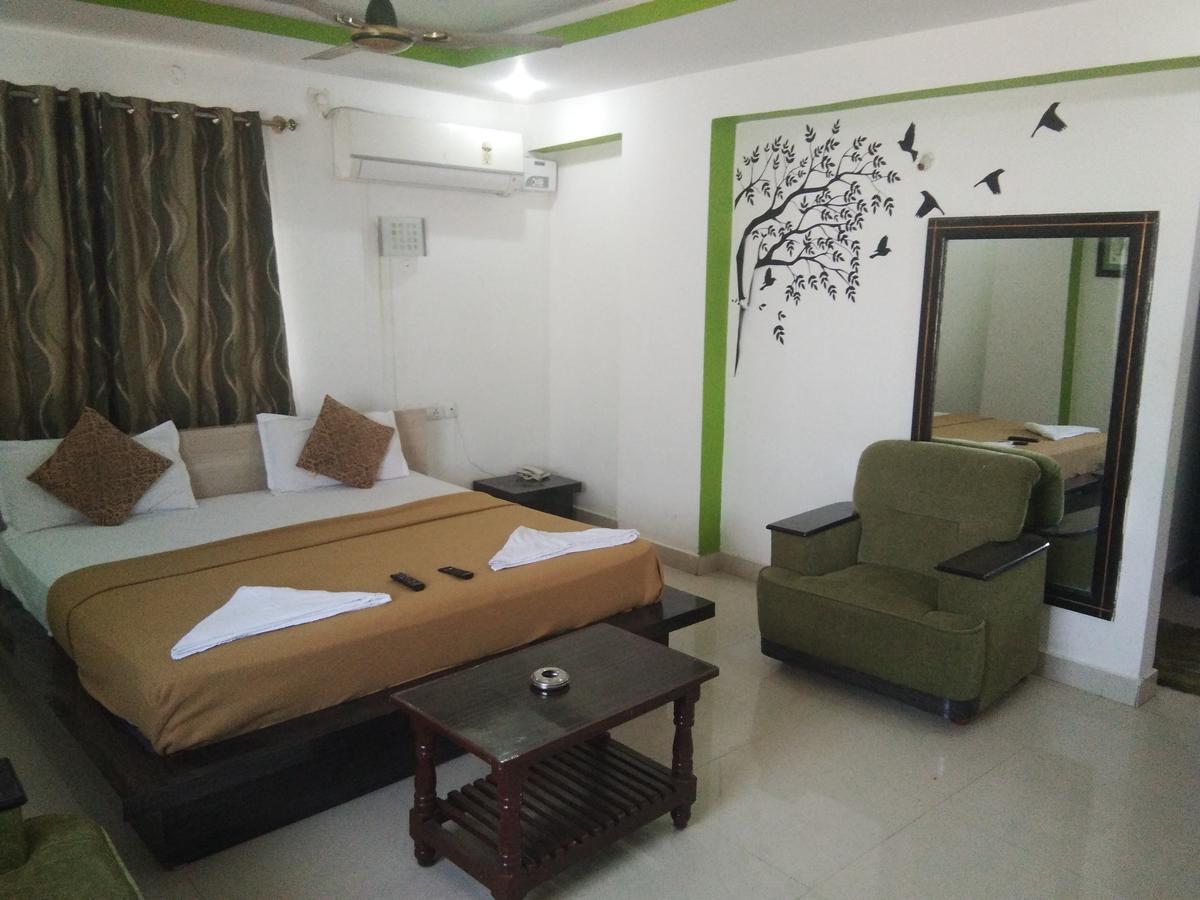 Sairam Residency Tirupati Bagian luar foto