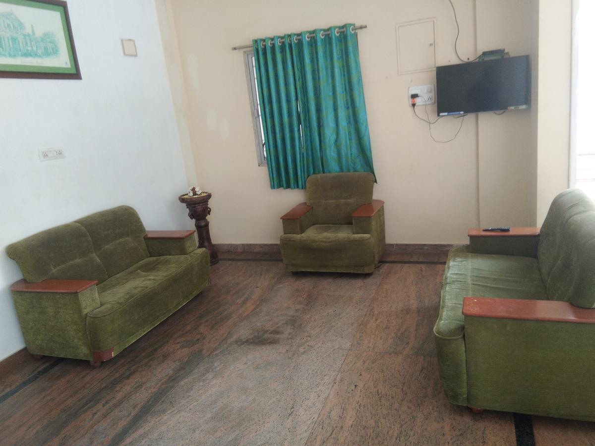 Sairam Residency Tirupati Bagian luar foto